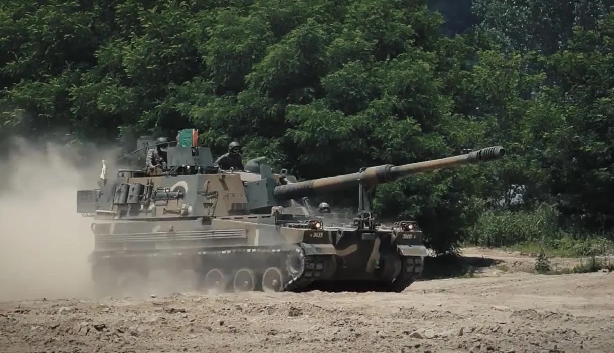 WARFARE Blog: Coréia do Sul lança sistema de artilharia avançado para o  Exército Britânico